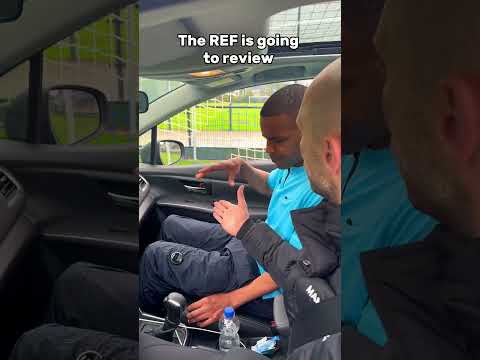 Goal or no goal? 🤔 #soccer #football #var #futbol #futebol #calcio #goalkeeper #referee #كرة_القدم