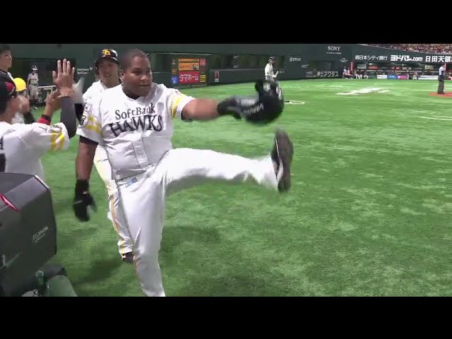 【1回裏】打った瞬間確信!! ホークス・デスパイネの第24号先制2ラン!! 2018/8/10 H-F