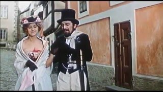 Po starých zámeckých schodech Music Video