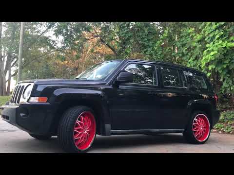 2010 JEEP PATRIOT SITTING ON RED & MACHINE 20" SIK 005 245/40-20 LEXANI TIRES