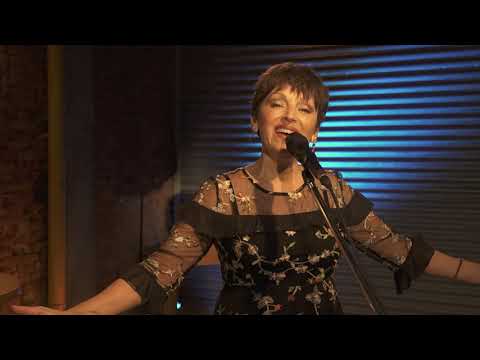 Lorena Astudillo- El Hilo infinito en vivo