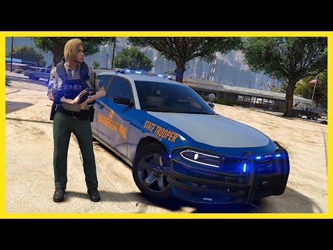 Sheriff Patrol in GTA 5 4K | PLAYING as a POLICE OFFICER in GTA 5