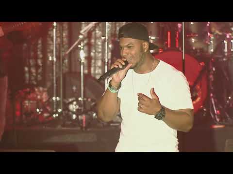 Bailando - Ephrem J en vivo