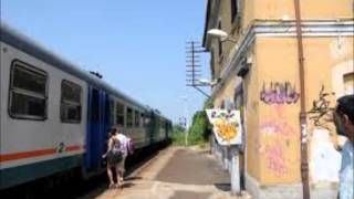 preview picture of video 'Annunci alla Stazione di Gambolò-Remondò'