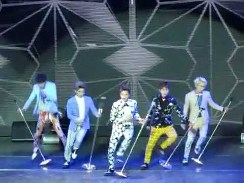 130309 SHINee ' Dream Girl ' - Mubank in Jakarta