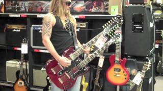 Art Of Dying - Tavis Shreds At Guitar Center [Extras]