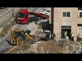 Israel demolishes Palestinian homes on Jerusalem outskirts