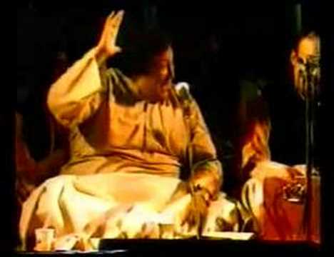 Nusrat Fateh Ali Khan - WOMAD - Nit Khair Manga part 2/3 - Raga Darbari and Dhurga - stunning! — वीडियो थंबनेल