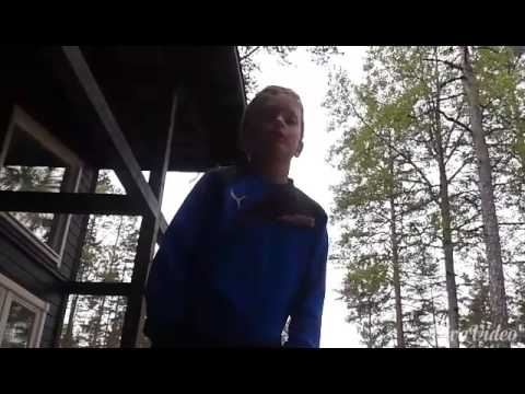 Miesten superpesiksen eri pelaajien syöksyjä