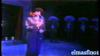 LINDA RONSTADT Y MARIACHI VARGAS....El Crucifijo de....