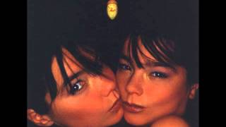 Björk - Venus As A Boy (Harpsichord)