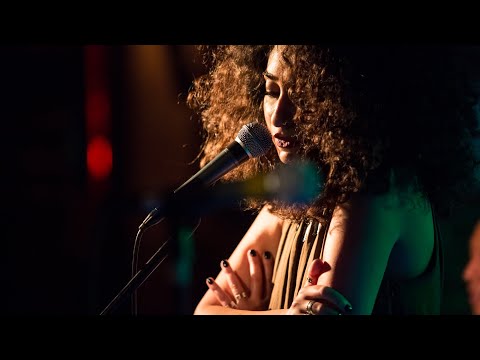 Narine Madunts - Ruri Ruri (Armenian Lullaby)
