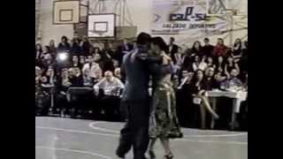Video thumbnail for Fernando Carrasco & Jimena Hoeffner @ Milonga Malena TANGO SALON EXTREMO 2014 de Fernando Galera