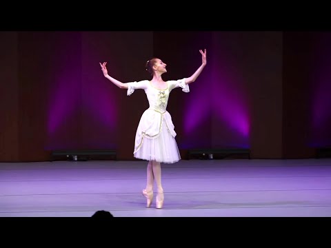 Alisa Kutuzova (Age 15) - Gavotte Variation from Flames of Paris (Vaganova Academy)