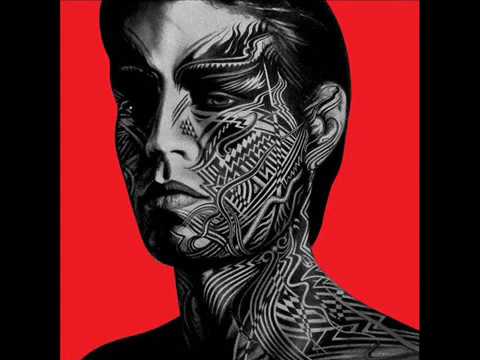 download lagu mp3 mp4 Black Limousine, download lagu Black Limousine gratis, unduh video klip Black Limousine