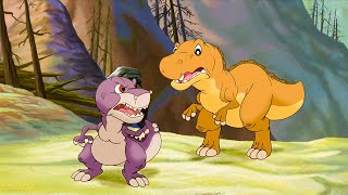 Os Momentos Mais Corajosos dos Dinossauros 💪🏼 | Em Busca do Vale Encantado Em Português