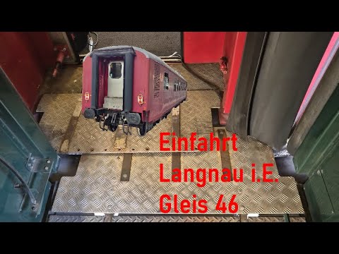 Einfahrt Langnau i.E., Gleis 46: WR 10105 & A 807
