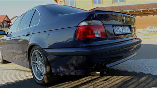 preview picture of video 'BMW E39 540i V8 Sound Exhaust, Start & Fly By'