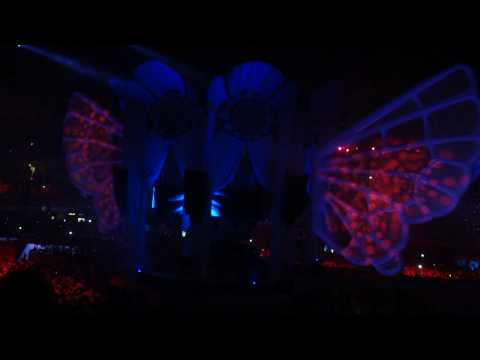 Entrada do DJ VIBE - Sensation White lisboa 2010 (HD)