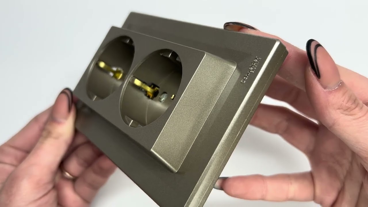 Розетка двойная с/з SCHNEIDER Asfora бронза