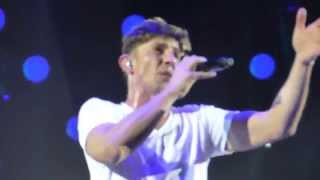 Clouseau - Vliegtuig @ Sportpaleis Antwerpen 2 jan 2015