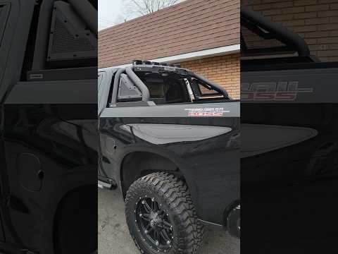 Go Rhino sport bar with retractable light bar