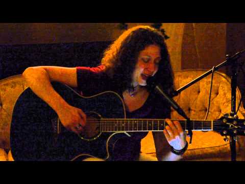 Sarah Huber - Moonshadow (Cat Stevens Cover) (Live at Sahara 06/20)