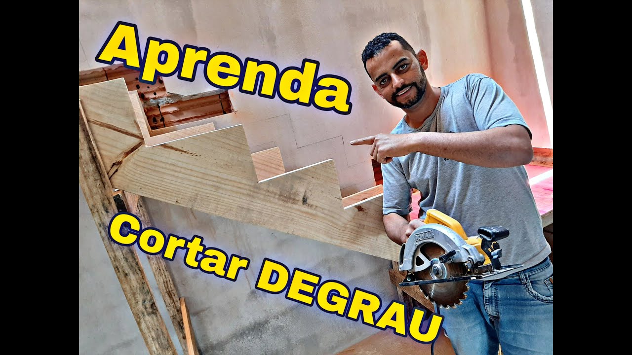 Watch Now Como cortar os Degraus da Escada !!! Como cortar os Degraus da Escada !!!