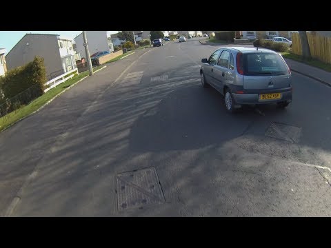 BL52XSY - Speeding, Driving on the Pavement
