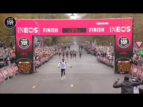 ELIUD KIPCHOGE 1:59:40 MARATHON!