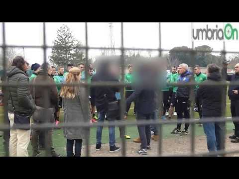 Ternana, mini contestazione alla ‘prima’ di Mariani. Defendi: «Mai giocato contro Pochesci»»