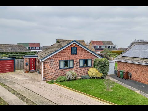 Hollingthorpe Avenue, Hall Green, Wakefield - Virtual Tour