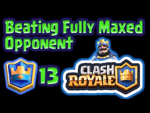 Beating FULLY-MAXED Golem Beatdown Deck with Royal Giant, Lightning Deck (Clash Royale gameplay)