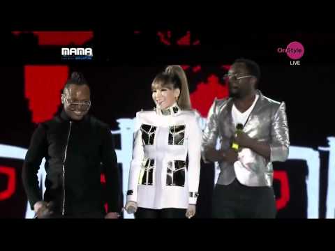 [111129] CL 2NE1- Black Eyed Peas - Where is the love @ Singapore 2011 MAMA - 2NE1 N01