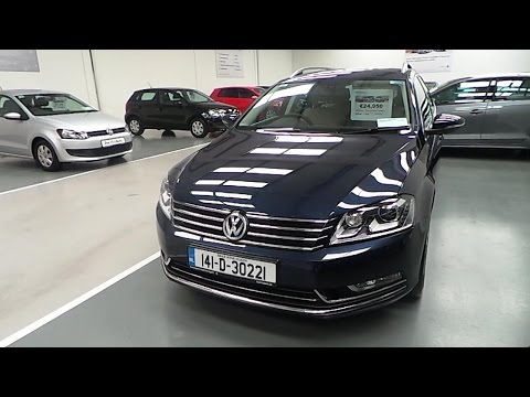 141D30221 - 2014 Volkswagen Passat Estate Highline 1.6TDI 105BHP 24,950