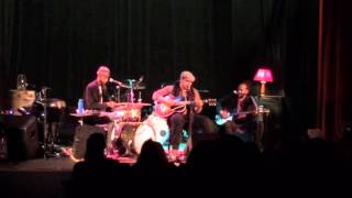 Chris Pierce Trio &quot;Are You Beautiful&quot;