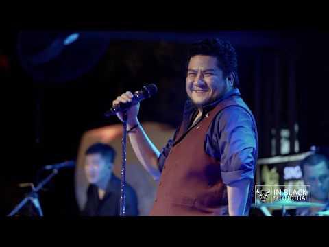 หมดห่วง x กอดฉัน x เจ็บนิดเดียว x กุหลอบแดง - เบน ชลาทิศ [Live] IN BLACK SUKHOTHAI