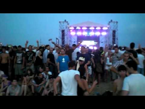 Armin van Buuren - Majesta vs  DJ Shah - Not The End vs  Who Will Find Me