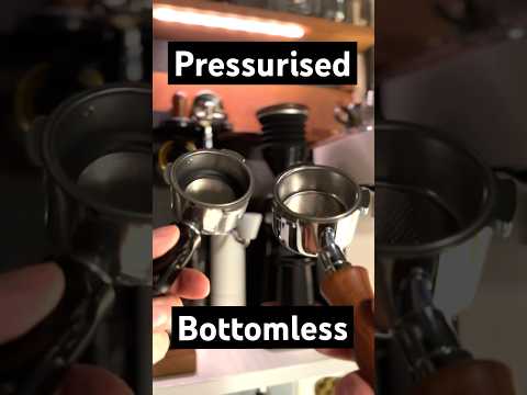 Naked Bottomless Portafilter vs Pressurised Portafilter #espresso #coffee #delonghidedica