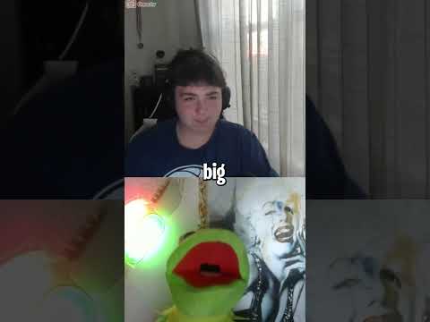 Kermit tells a joke 🐸