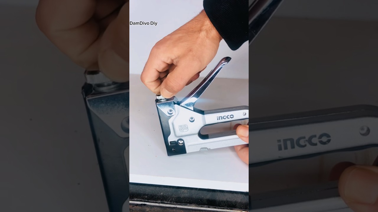 How to use a stapler #shorts