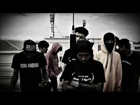 X - ZE & LITTLE - A _ From Da Hood Freestyle.