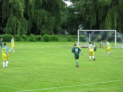 Ostatni Mecz w lidze  pilica koniecpol-LKS ZIELONI ŻARKI       BRAMKA SZCZYPIORA   NR.11   :D