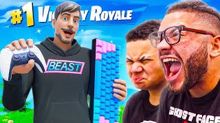 CONTROLLER VS KEYBOARD FOR MY LITTLE BROTHER!!! WHICH ONE IS HE BETTER ON? (FORTNITE)