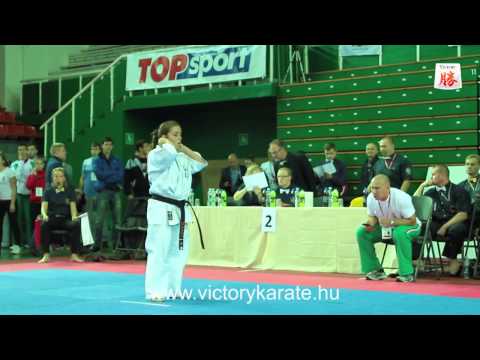 Magyari Dóra vs Anette Bordas