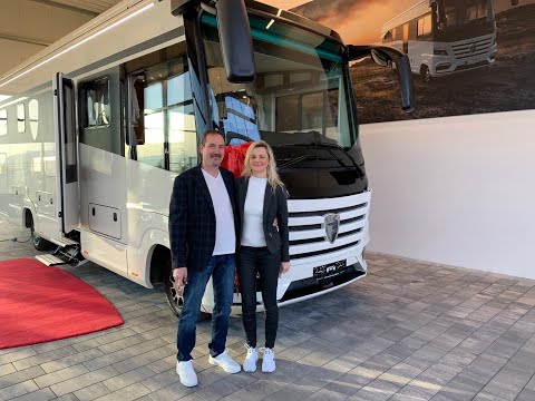 We pick up our new Morelo motorhome at the factory | It's finally here ♥♥