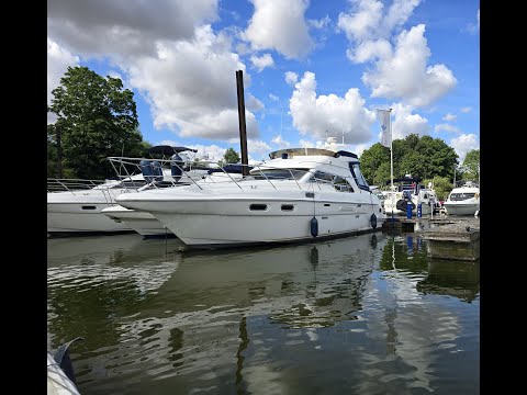 Sealine F43 – Full Tour of ‘Javikat’ | 43ft of British Craftsmanship