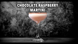 Sip on Luxury – The Best Chocolate Raspberry Martini Ever! 🍫🍷