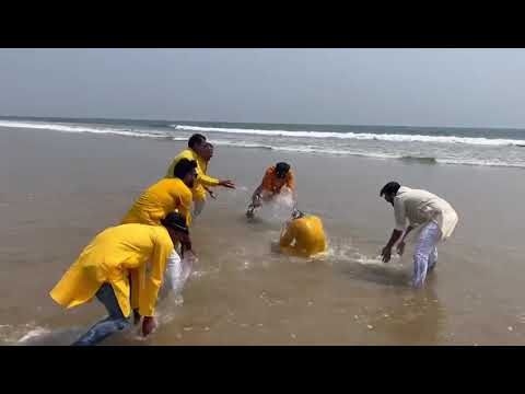 Masti with groom in mayfair palm beach