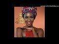 Cindy Sanyu Party Paka Budde Kukya Official Audio